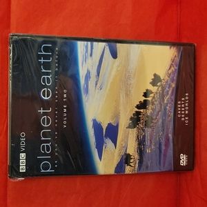 🌲 NWT Planet Earth volume 2 DVD film